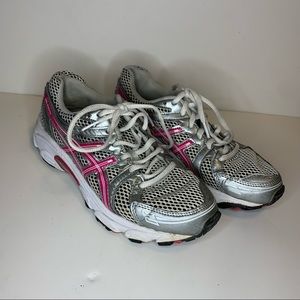 Asics Gel Excite Women’s Running Shoe Silver/Pink